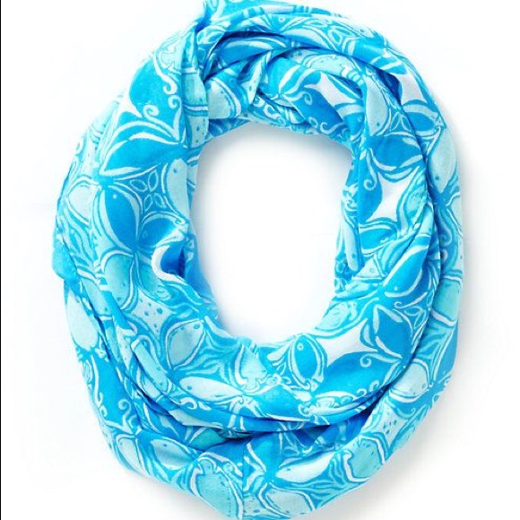 Lilly Pulitzer Riley Infinity Loop Scarf